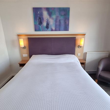 The Willen Lodge Hotel Milton Keynes Zewnętrze zdjęcie